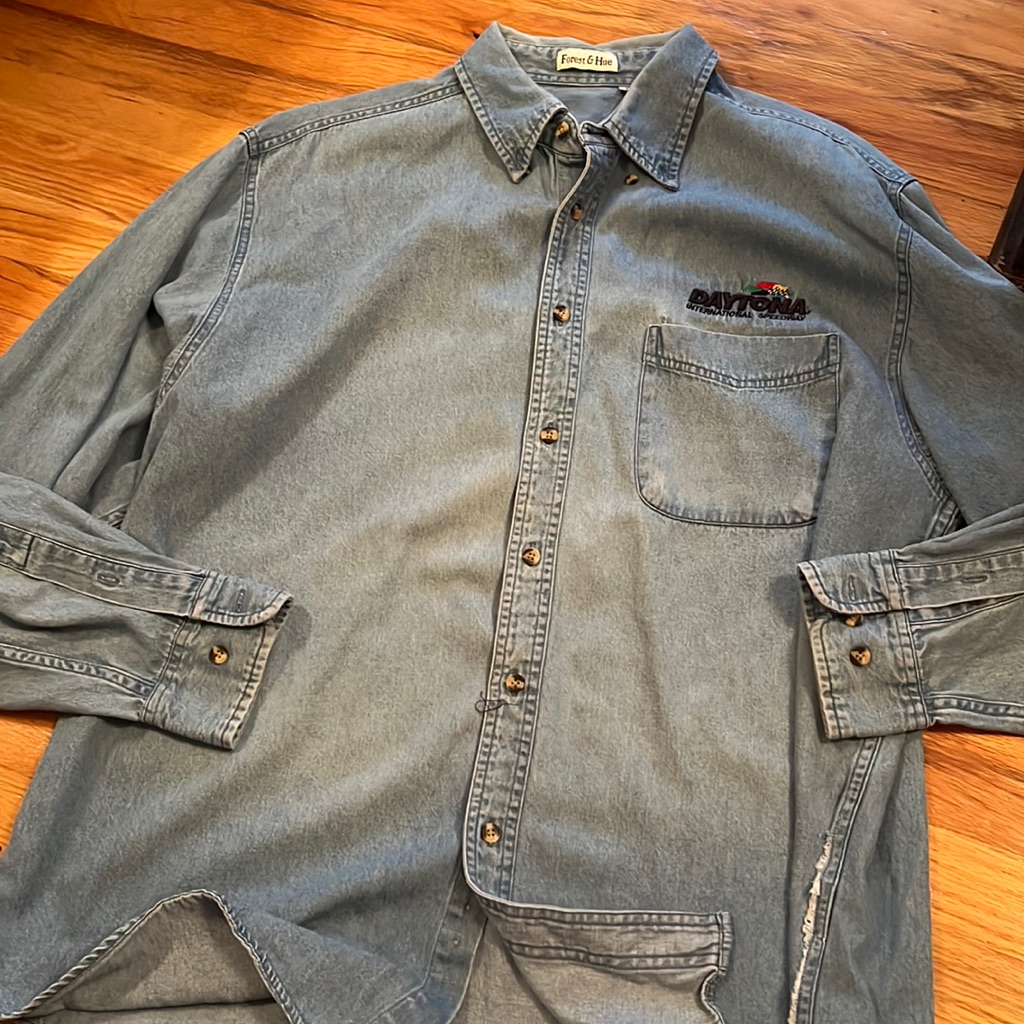 Vintage Daytona Button Up Vintage Daytona Button Up